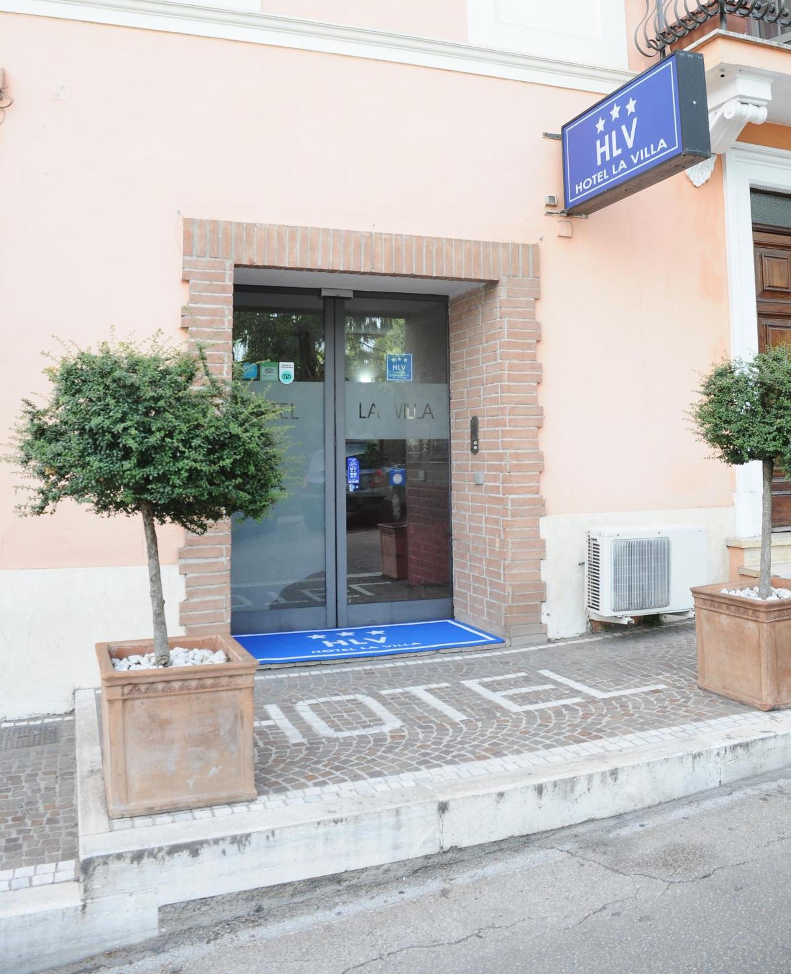 Hotel La Villa Ceccano Εξωτερικό φωτογραφία