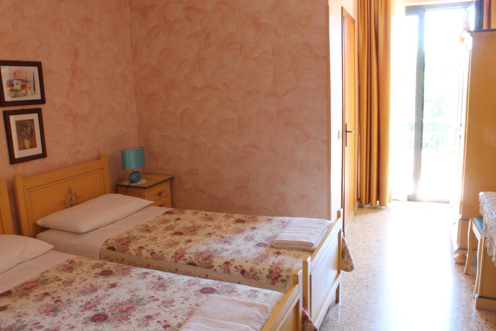 Hotel La Villa Ceccano Δωμάτιο φωτογραφία