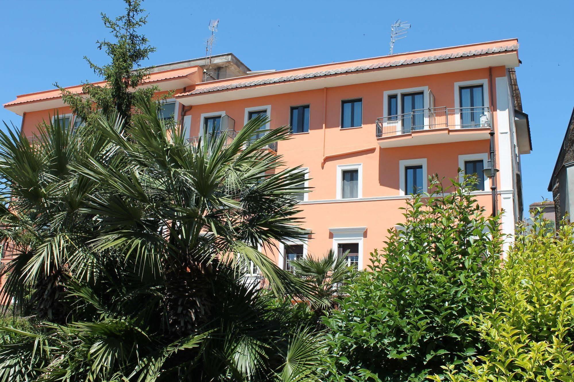 Hotel La Villa Ceccano Εξωτερικό φωτογραφία